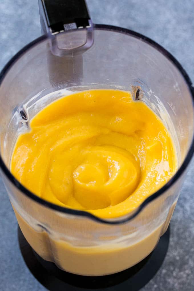 Mango Smoothie Recipe | Mango Recipe | Healthy Smoothie #mango #smoothie #drink #uzhal Blended ingredients ready to pour.