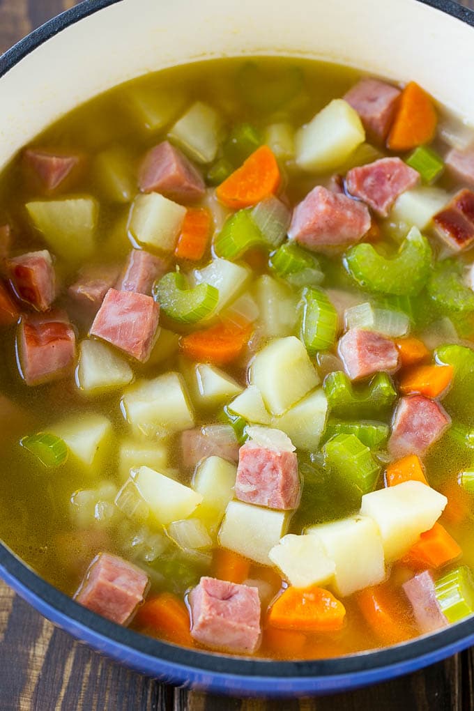Ham and Potato Soup | Ham Soup | Potato Soup #soup #ham #potato #dinner #comfortfood #uzhal A pot full of ham, potatoes and vegetable simmered in chicken broth.