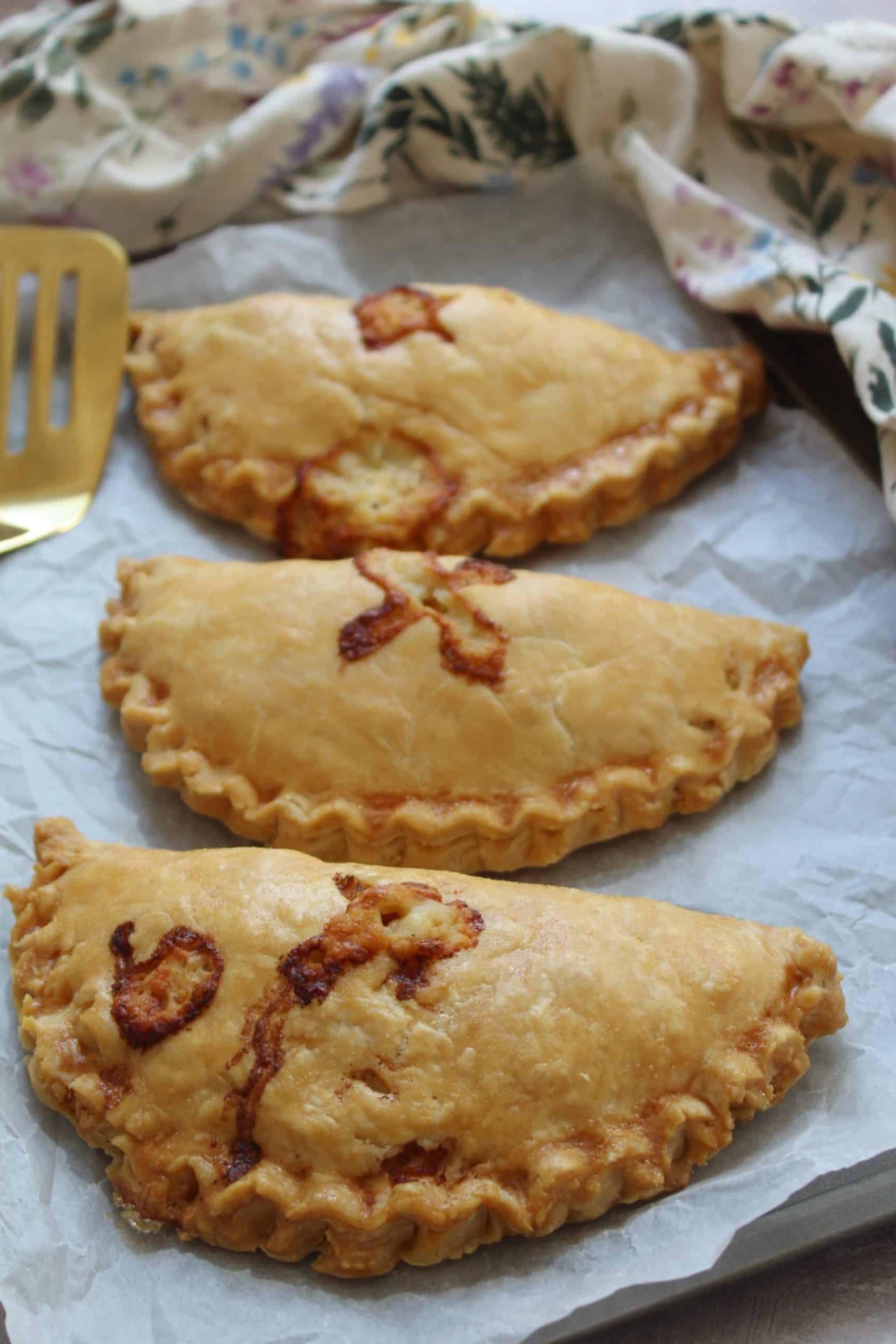 **Calzone senza glutine al formaggio e cipolla** 2 Ricetta Pasty al formaggio e cipolla senza glutine