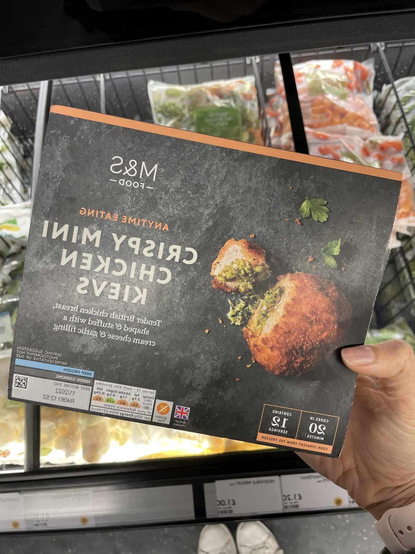Oltre 20 novità senza glutine (Maggio 2022) 18 gluten free M&S mini chicken kievs