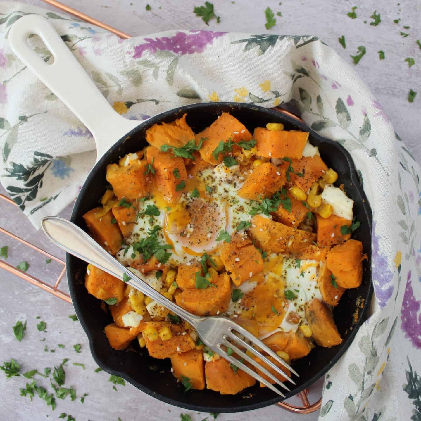 RICETTA HASH DI FETA E PATATE DOLCI SENZA GLUTINE