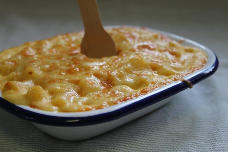 Mac & Cheese Senza Glutine 3 Mac and Cheese senza glutine appena sfornato, con crosta croccante