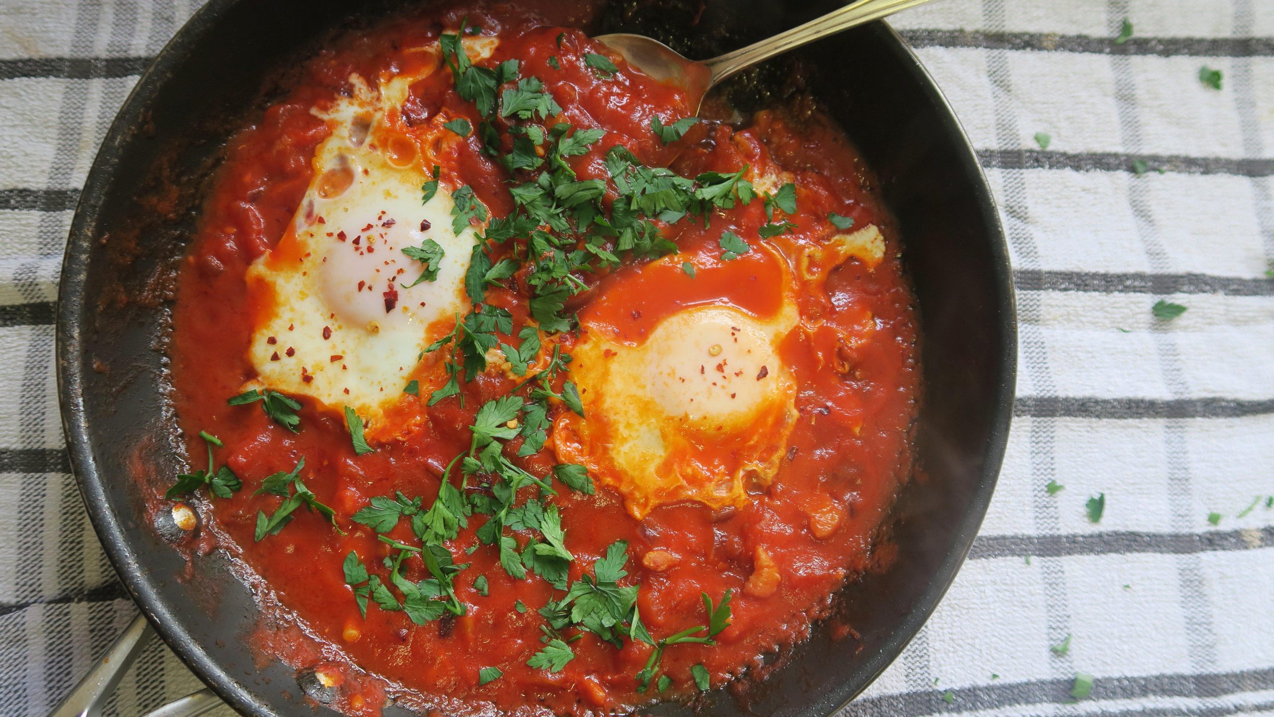ricetta shakshuka senza glutine uova al forno
