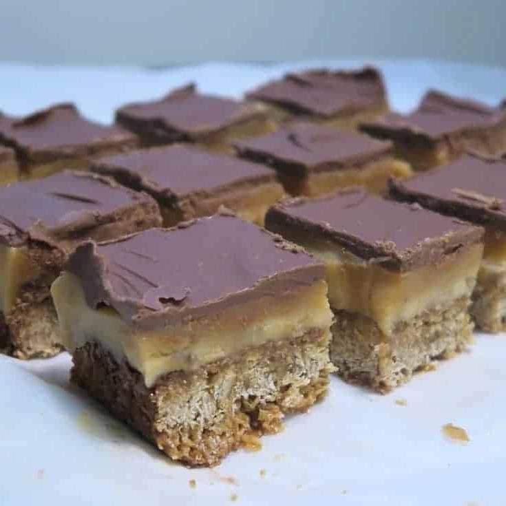 Barrette d'avena banoffee senza glutine – la delizia dolce per eccellenza 4 FLAPJACK BANOFFEE SENZA GLUTINE: La Tua Prossima Ricetta Preferita