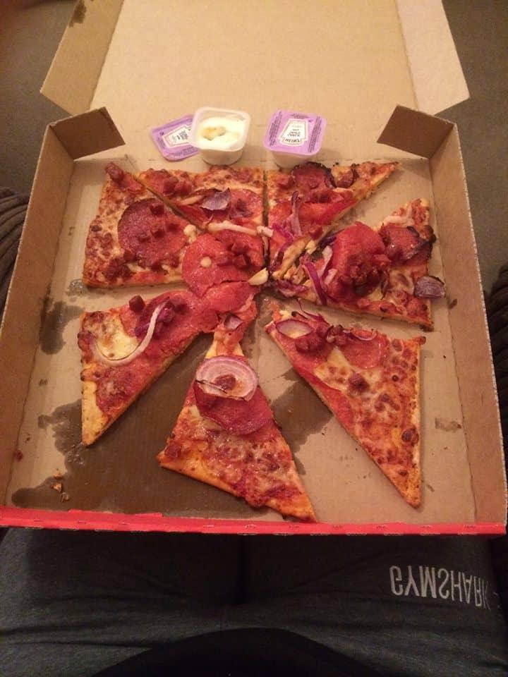 Recensione: Nuove basi per pizza senza glutine da Pizza Hut 4 Deliziosa pizza senza glutine!