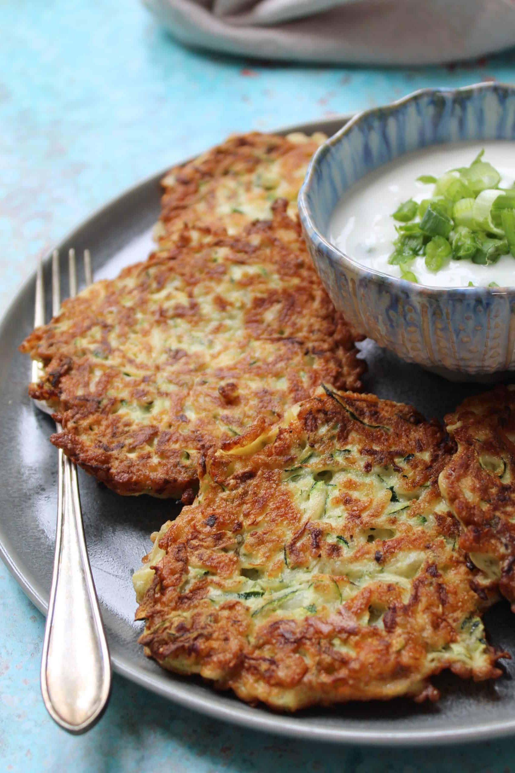 ricetta frittelle di zucchine e halloumi senza glutine
