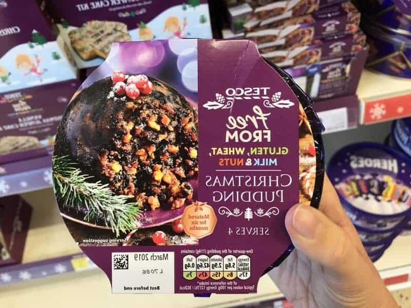 Tradizionale Christmas Pudding senza glutine con salsa al brandy