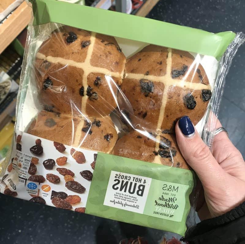 Hot Cross Buns senza glutine Marks & Spencer