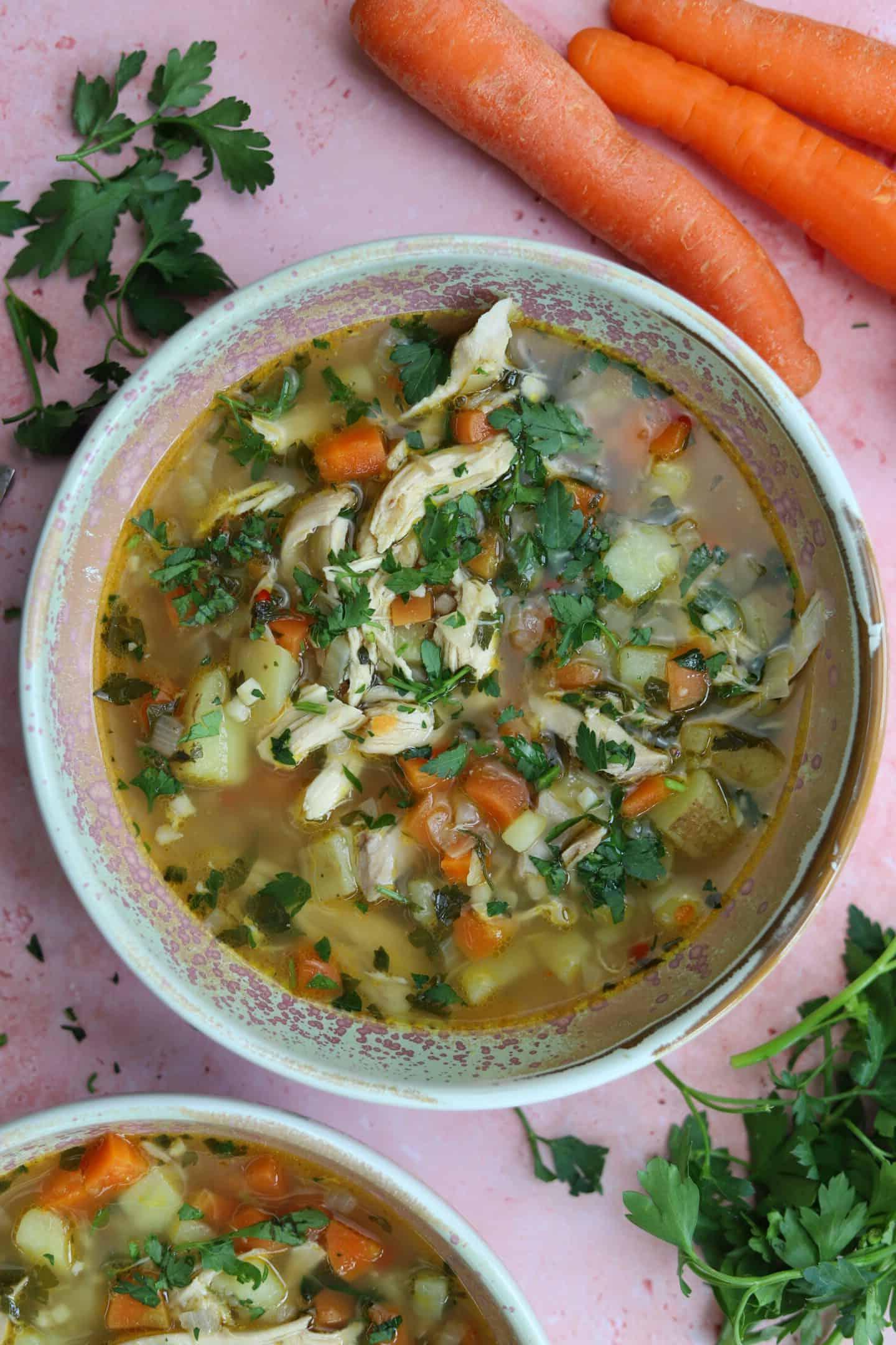 Zuppa di Pollo Senza Glutine 5 Ricetta zuppa di pollo senza glutine pronta per essere servita
