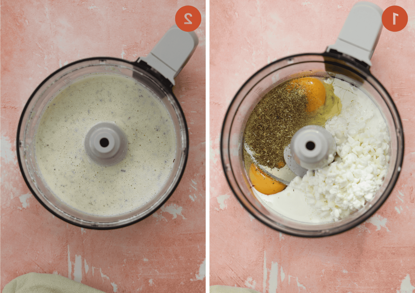 Focaccia con Ricotta 6 Gli ingredienti della piadina di fiocchi di latte prima e dopo la miscelazione, in un robot da cucina.
