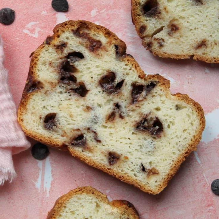 Brioche Senza Glutine con Gocce di Cioccolato 8 Brioche senza glutine con gocce di cioccolato appena sfornata