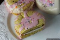 Zesty Lemonade Magic Shell Ice Cream Sandwiches