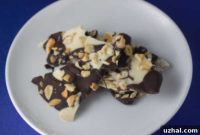 Decadent Marbled Cashew Bark