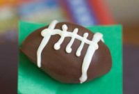 Touchdown Cake Pops