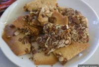 Cinnamon Crunch Cookie Bark