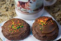 Frosted Cupcake Crowns