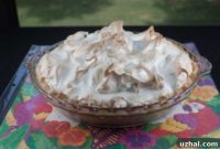 Sky-High Meringue Key Lime Pie