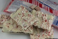 Holiday Peppermint Bark Delights