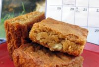 Copycat Helms Bakery Blondies