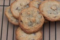 Surprisingly Delicious Mayonnaise Chocolate Chip Cookies