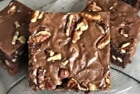 Fudgy Passover Matzo Brownies