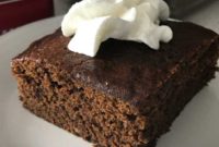 Aromatic Molasses Ginger Bake