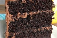 Kemps Decadent Cultured Buttermilk Chocolate Cake
