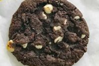 Subway Style Double Chocolate Chip Cookies