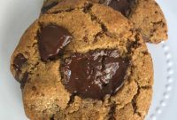 Wholesome Quinoa Chocolate Chip Cookies