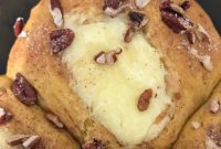 Pumpkin Spice Cream Cheese Kolaches