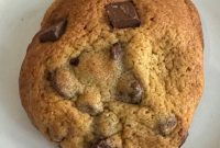 Gooey Chocolate Chip Cookies with Glucose Syrup