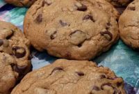 Colossal Toffee-Crunch Chocolate Chip Cookies