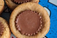 Peanut Butter Cup Cookie Cups