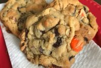 The Ultimate Chocolate Chip Peanut Butter Cookies
