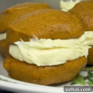 Pumpkin Whoopie Pies - delicious fall dessert
