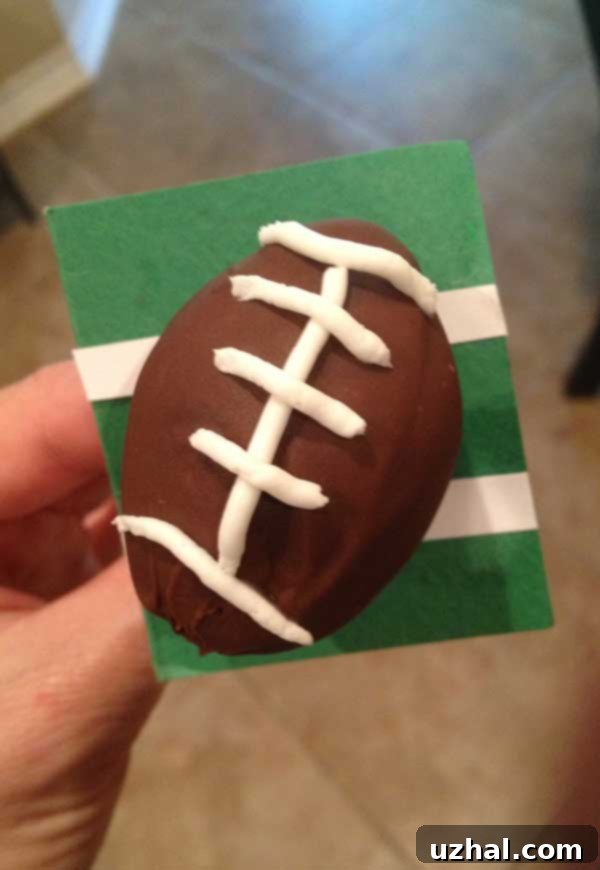 Football Cake Pop ready for Game Day
