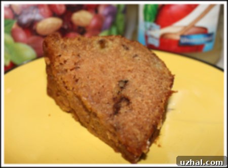 Applesauce Cake
