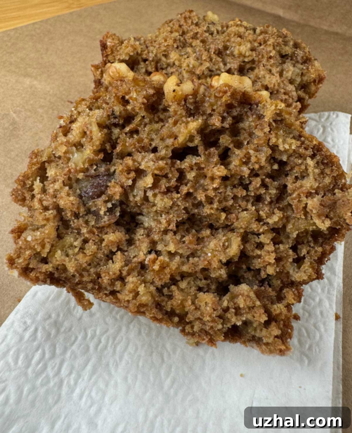 Texture of a bran muffin