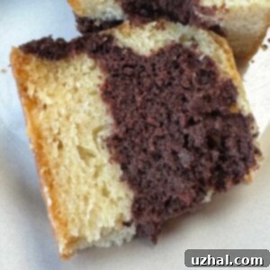 An easy vegan marble cake recipe with a soft and moist texture from tofu.