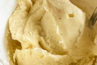 Allulose-Sweetened Vanilla Ice Cream